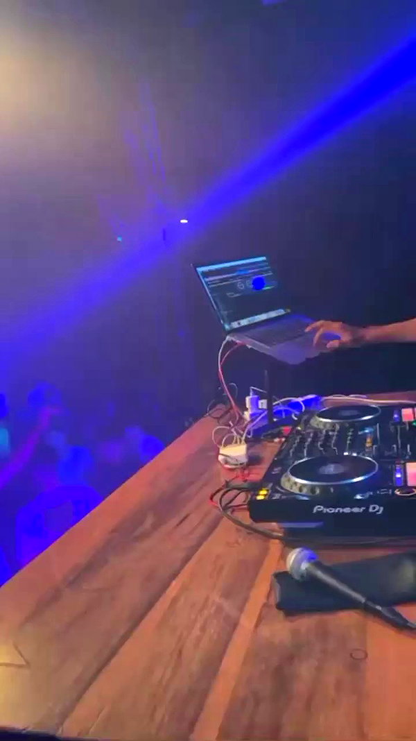 a.roniiiiii archive video preview
