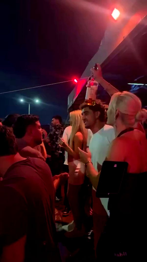 jaroslava_klavir archive video preview