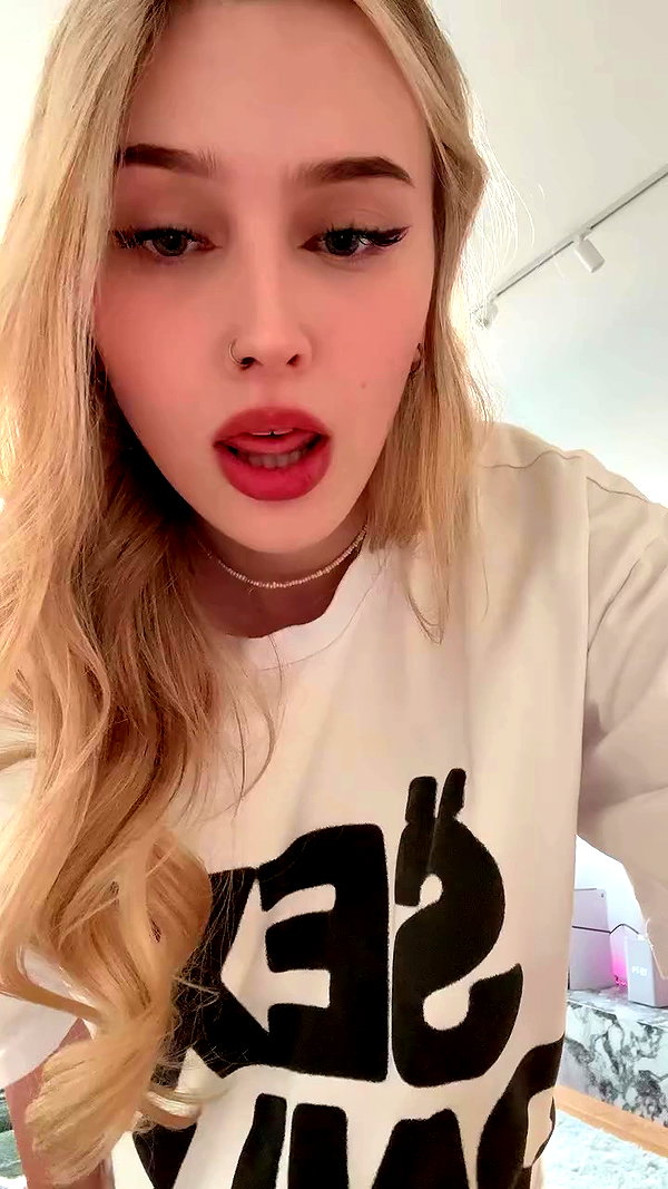whylollycry archive video preview
