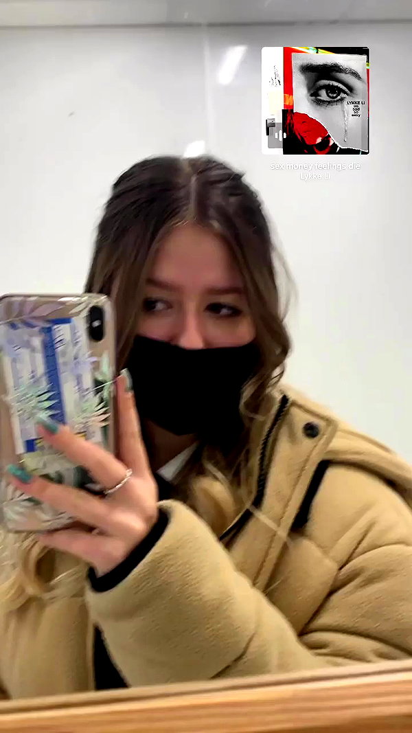 maeve.edwards.x archive video preview