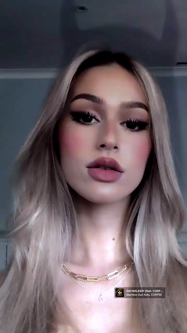 elena_blur archive video preview