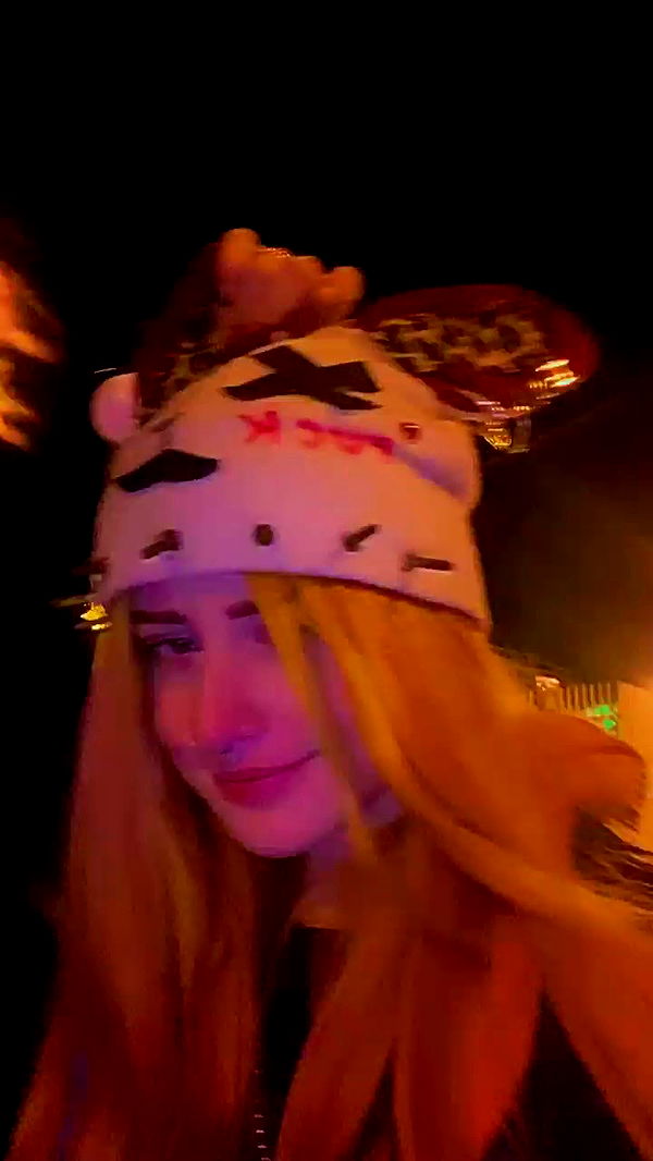 feelbetterinmysweater archive video preview