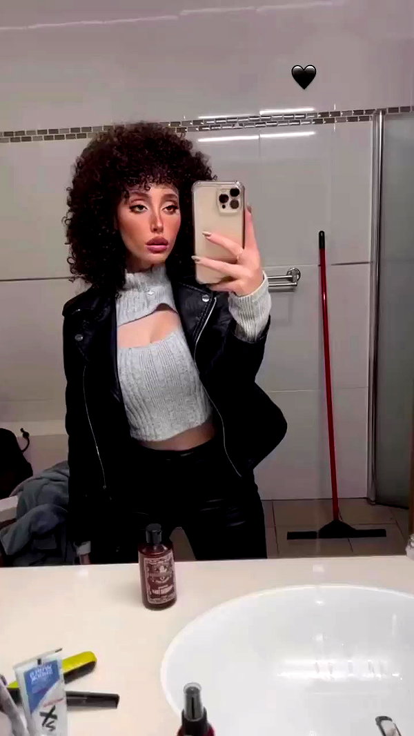 sonia.v._ archive video preview