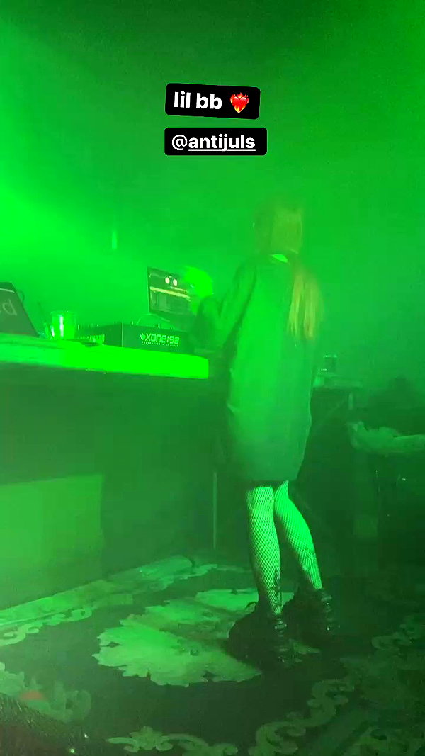 zaperwave archive video preview