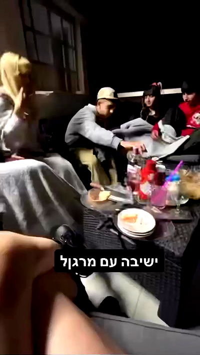 feelbetterinmysweater feelbetterinmysweater archive video