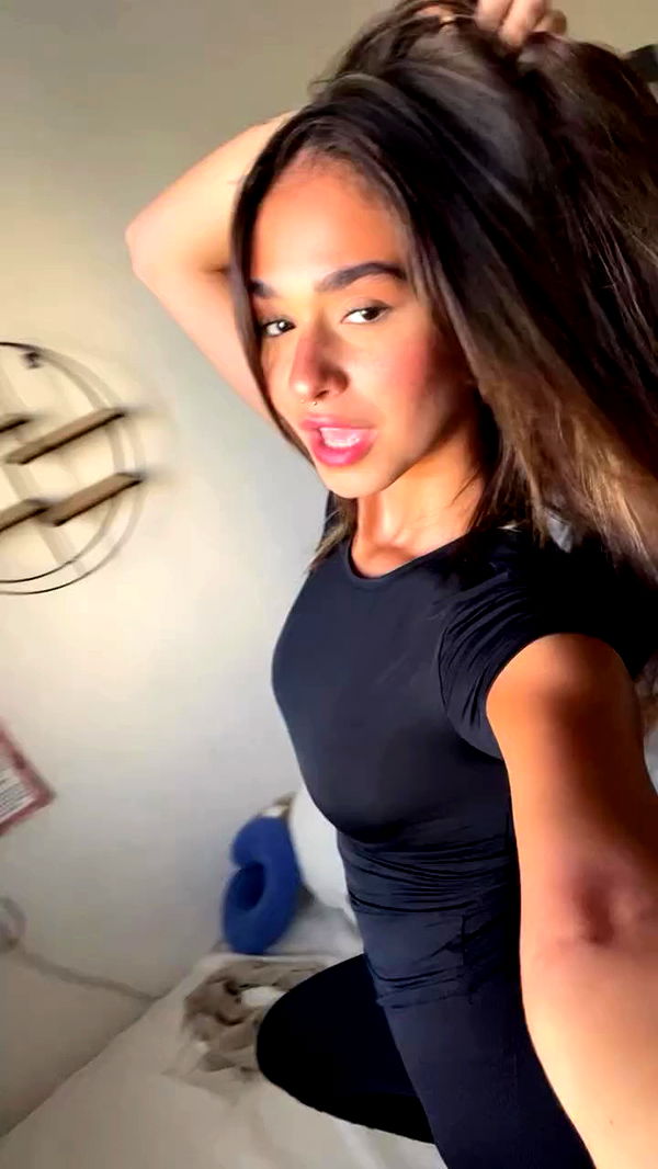 yulialam__ archive video preview