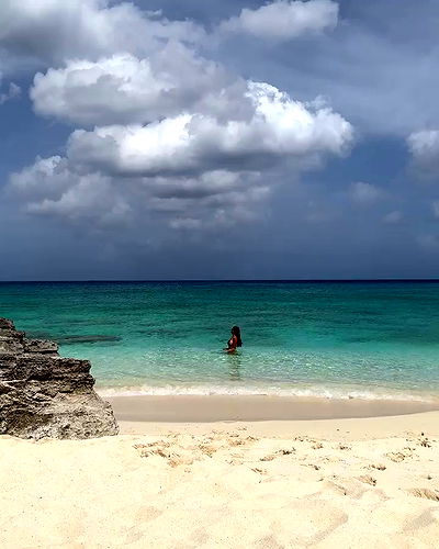 miakhalifa miakhalifa archive video