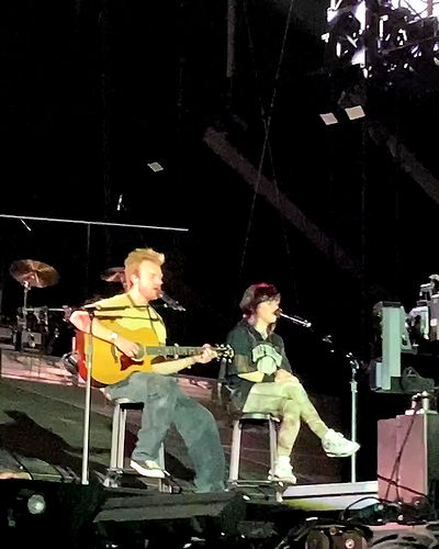 feelbetterinmysweater feelbetterinmysweater archive video