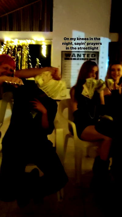 feelbetterinmysweater feelbetterinmysweater archive video