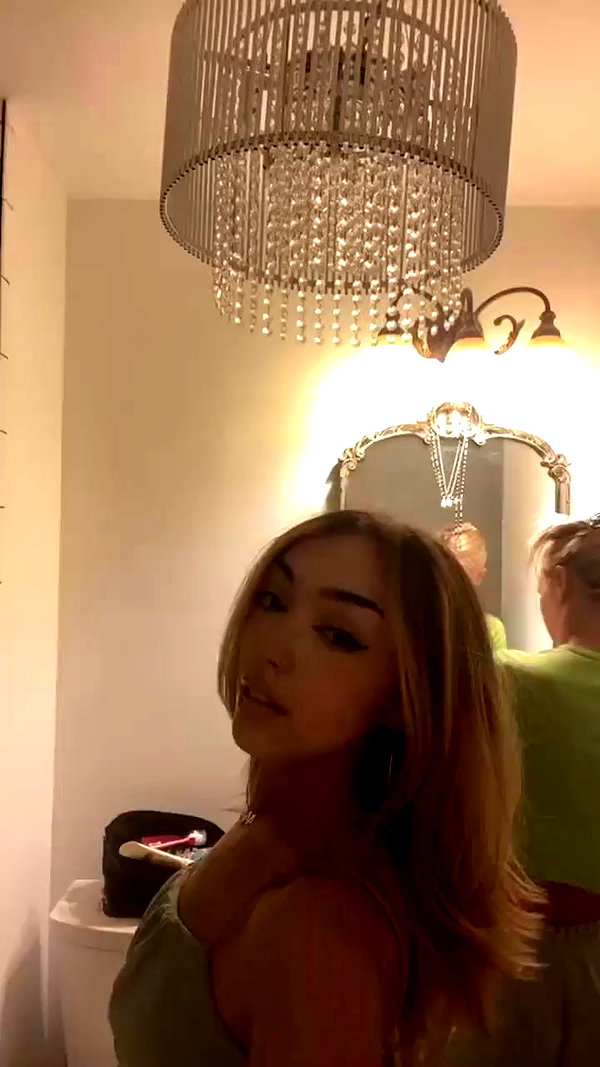 v.qx archive video preview