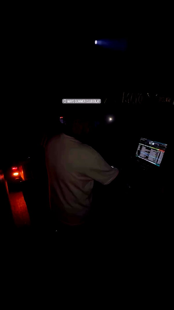 gaya_twizer archive video preview