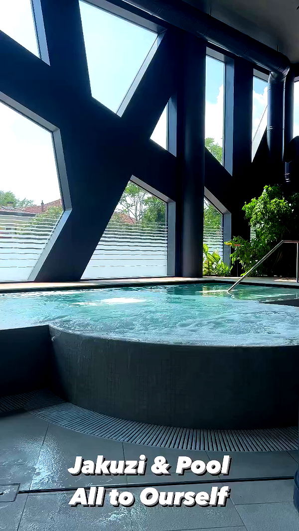 emily.otaku archive video preview