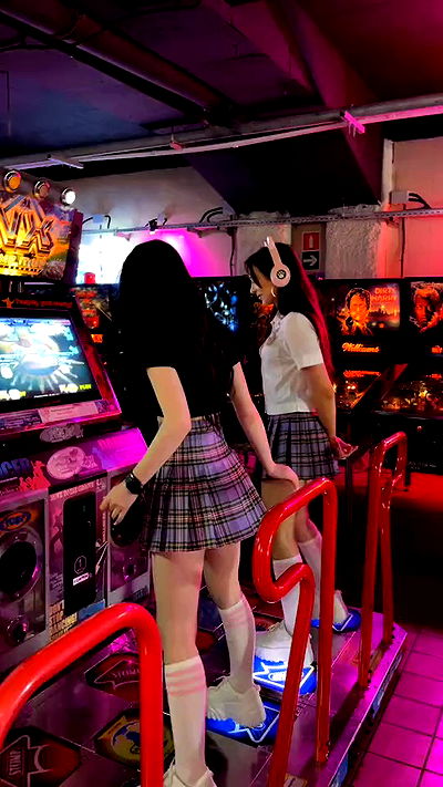 nevaaadaa nevaaadaa archive video