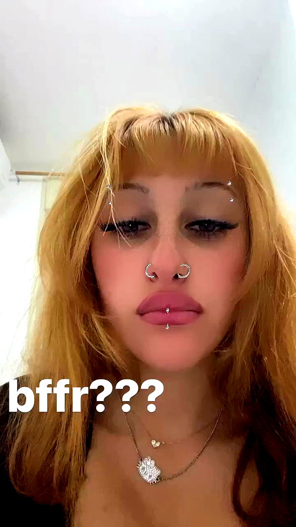 manic__sexdoll archive video preview