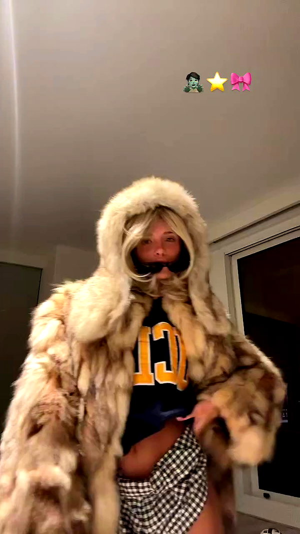nessabarrett archive video preview