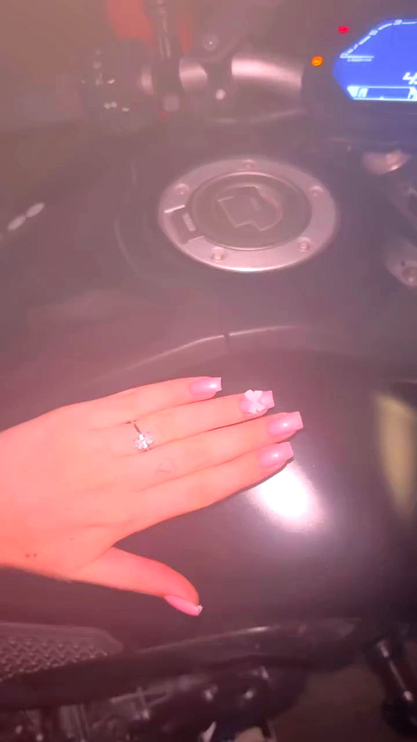 diana.minaev_ archive video preview