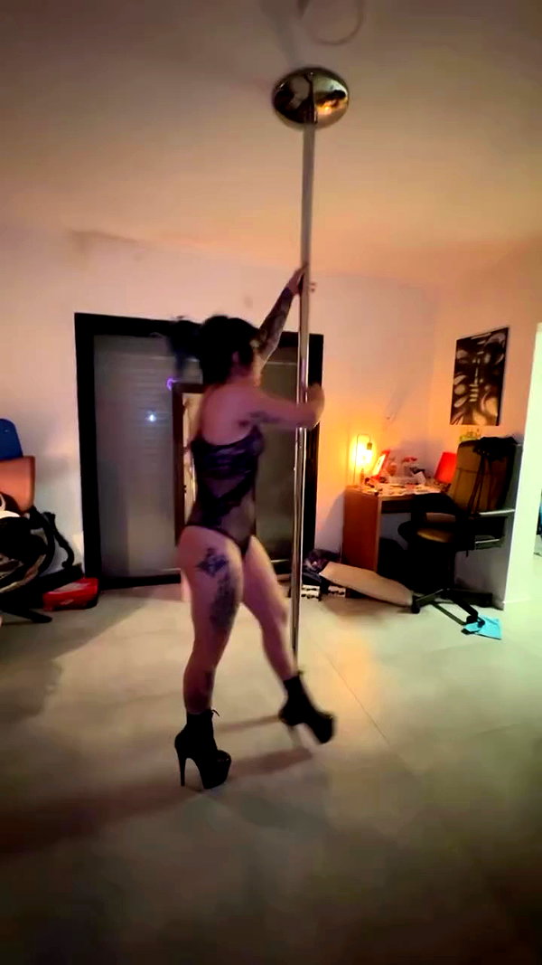 theonlygirlintheworld.xoxo archive video preview