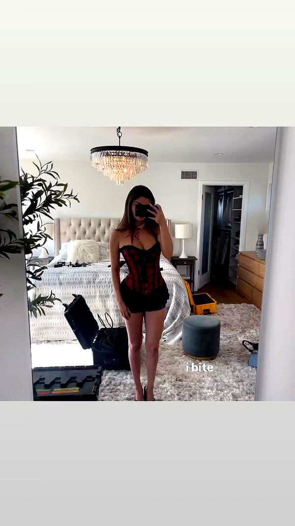 vy1ette archive video preview