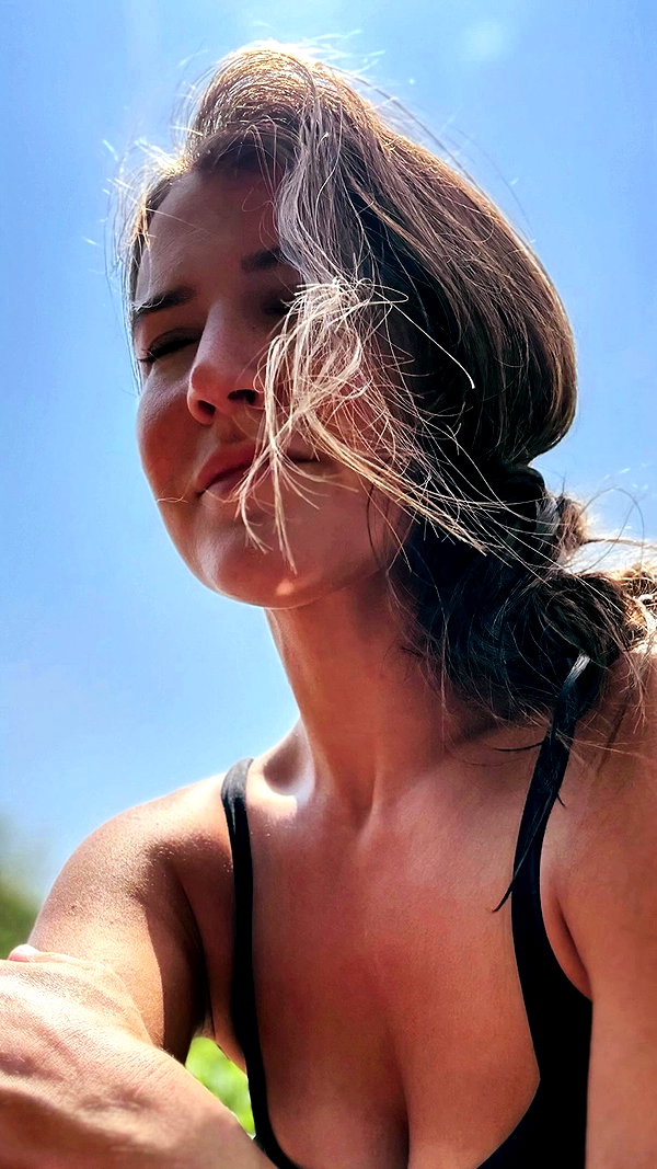 sarah.anne.dipity archive video preview