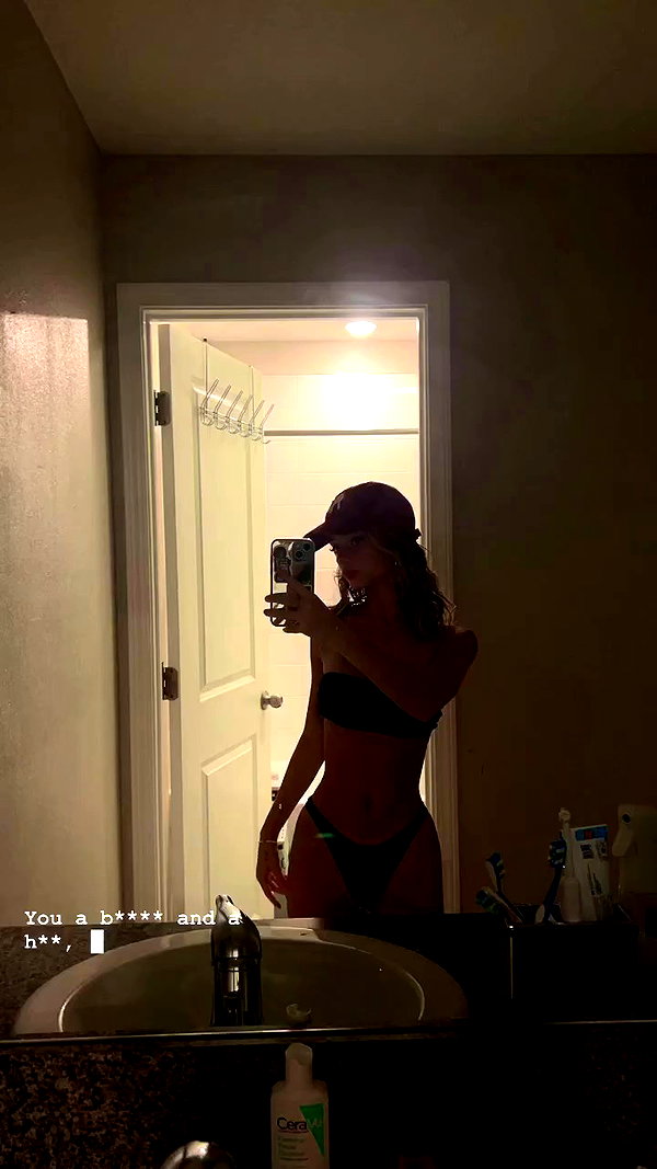 julianabradyy archive video preview