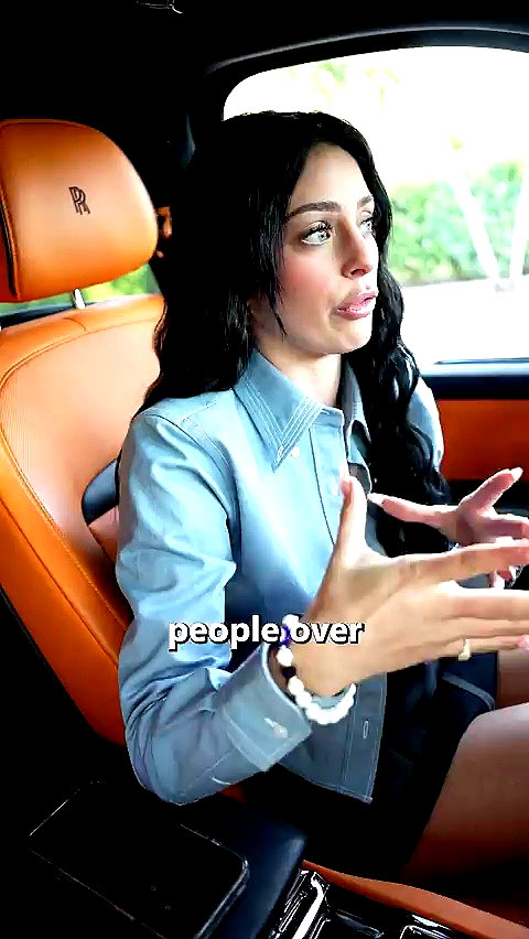 camilla_classy archive video preview