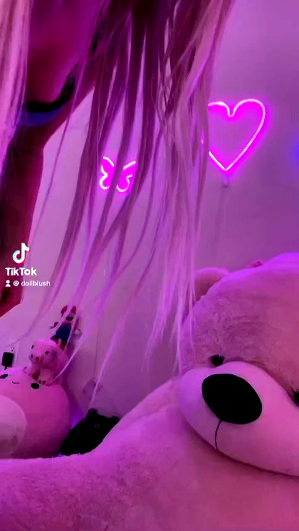 dollblush archive video preview