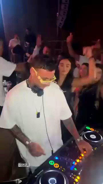 larin_manor10 archive video preview