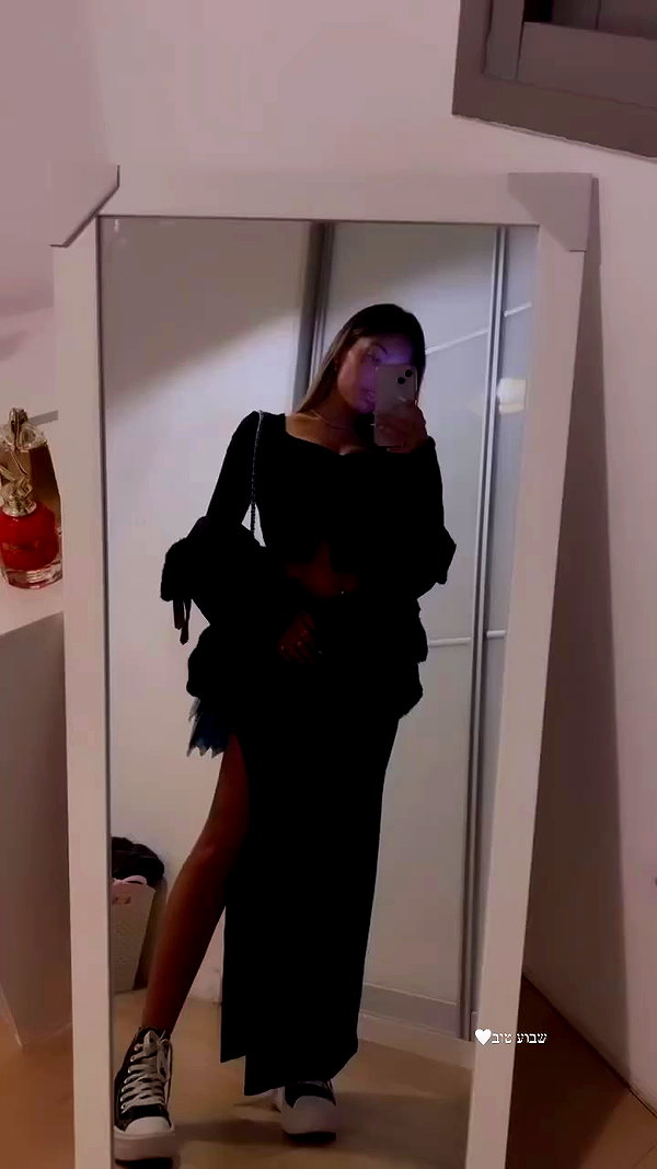 larin_manor10 archive video preview