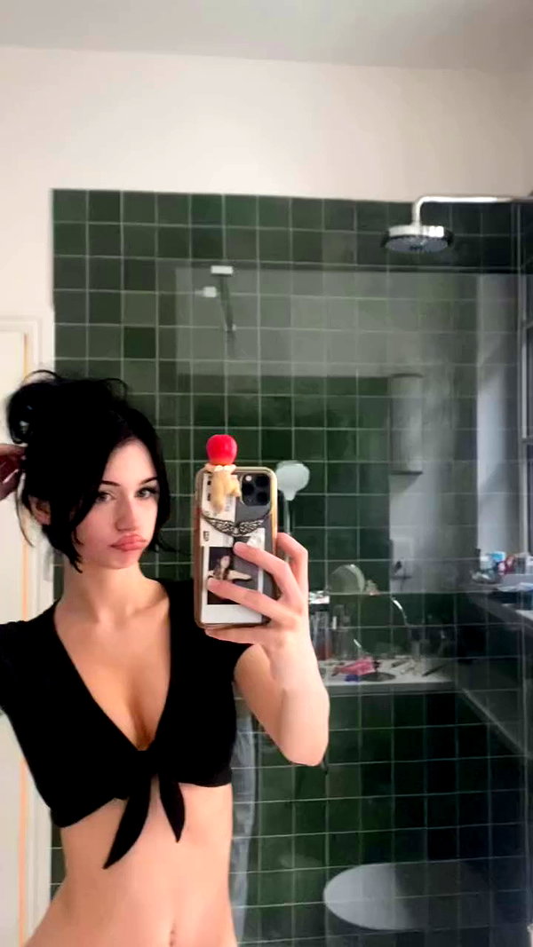 flo_holland53 archive video preview