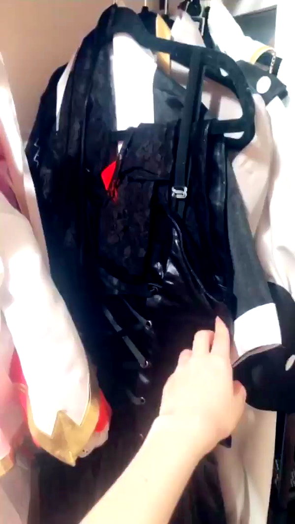 emiru.jpg archive video preview