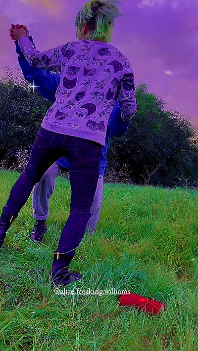 feelbetterinmysweater feelbetterinmysweater archive video