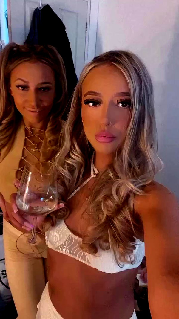 chlochristienx archive video preview