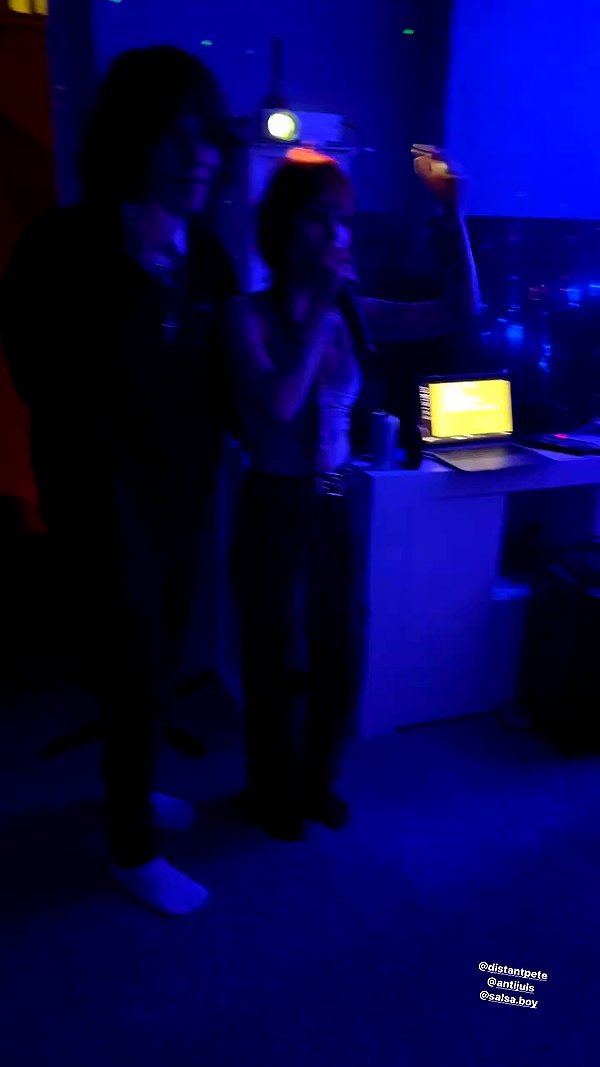 zaperwave archive video preview