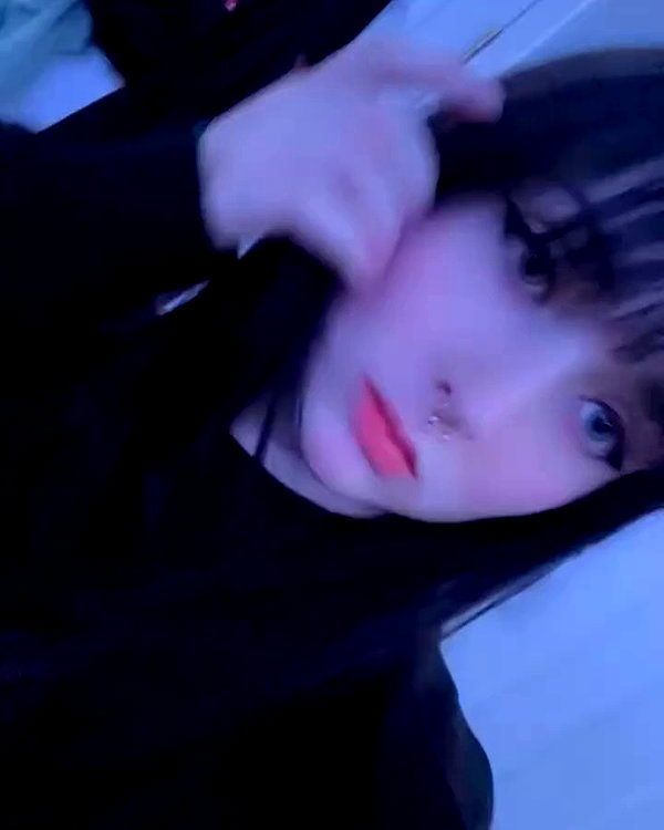 alil.squishy archive video preview