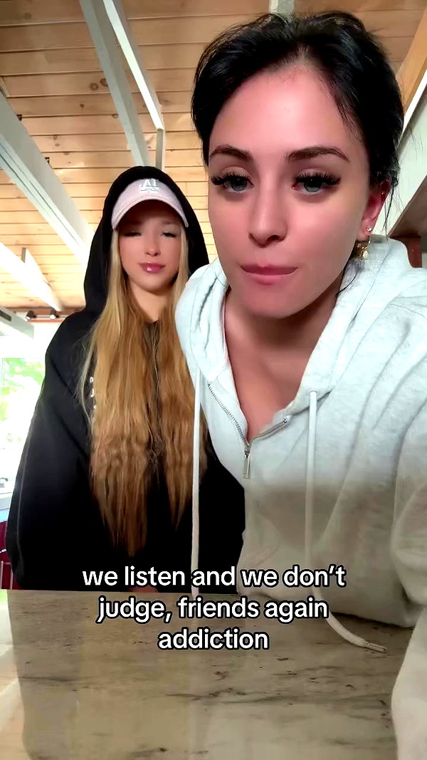 juliafilippo_ archive video preview