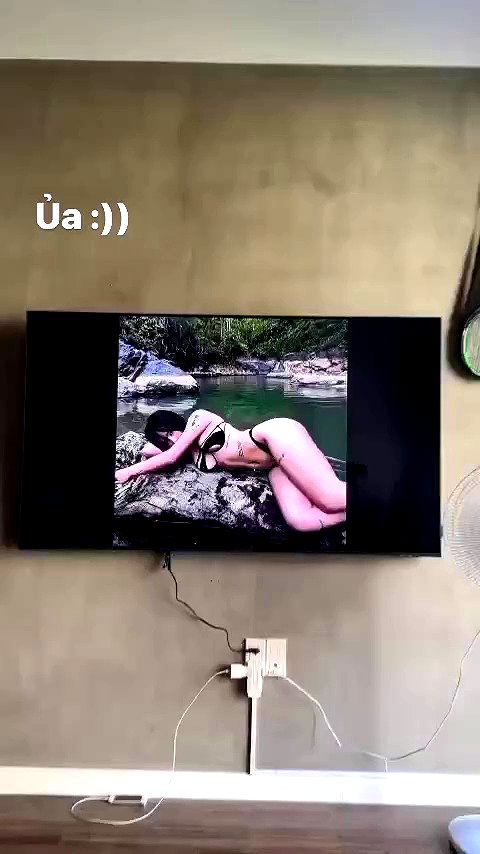 quitmell archive video preview