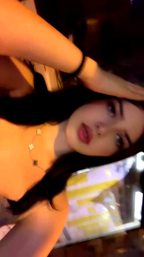 zoelegault_ archive video preview