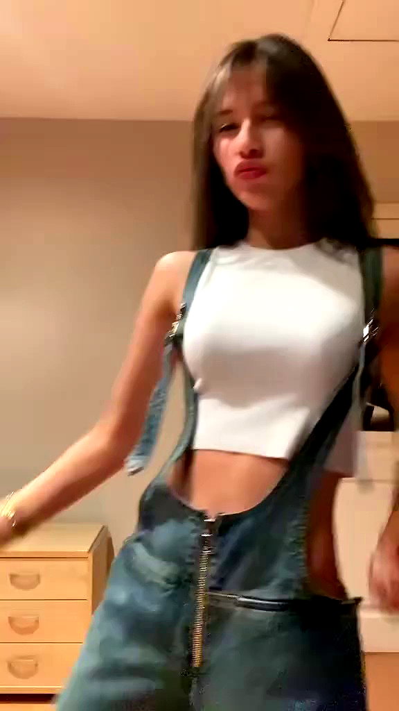 stressoutnana archive video preview
