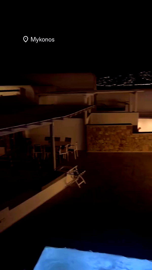 ellie.coldwell archive video preview