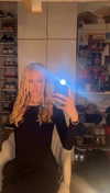 b0mbette Altpins Profile Picture