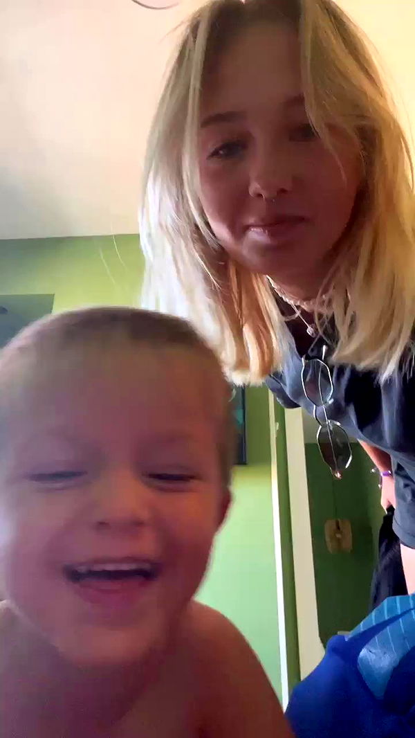 jaroslava_klavir archive video preview