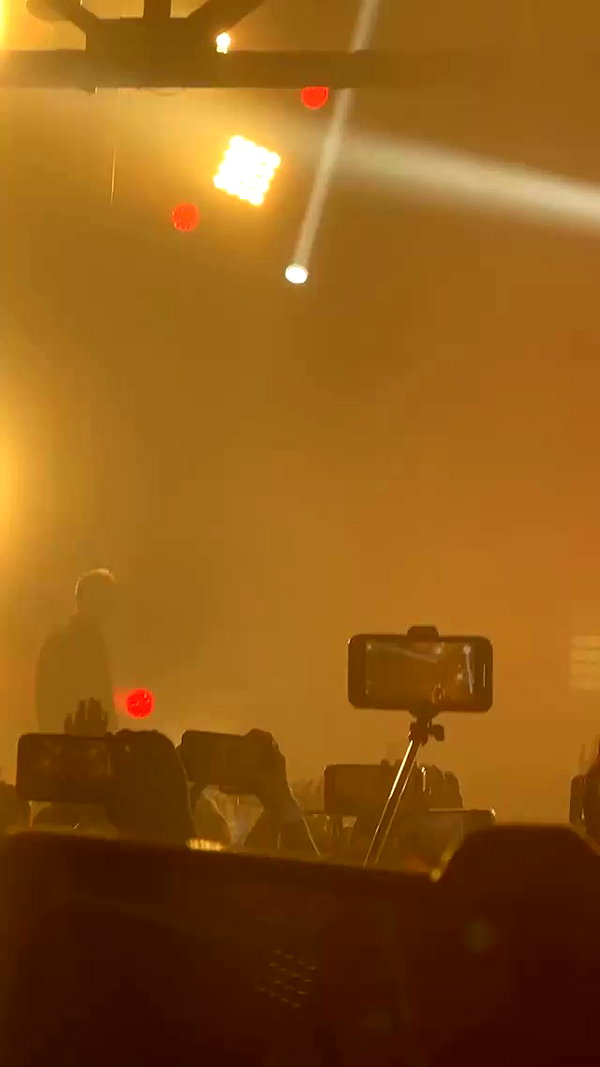 ywwyiiing archive video preview