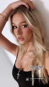 elena_blur Altpins Profile Picture