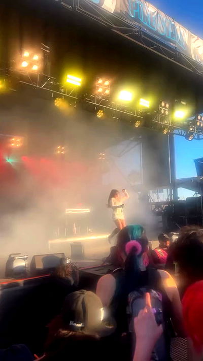 zommmbri zommmbri archive video