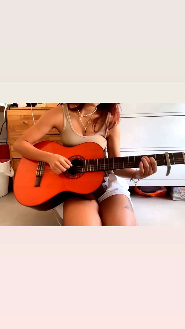 elianachetrit archive video preview