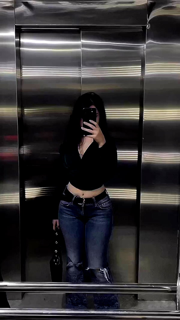 eyluull.y archive video preview