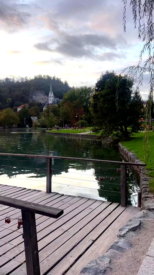 emily.otaku archive video preview