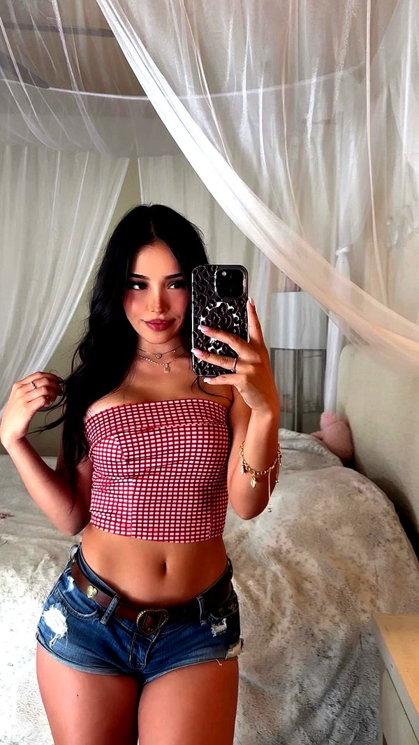 alexuhh_g archive video preview