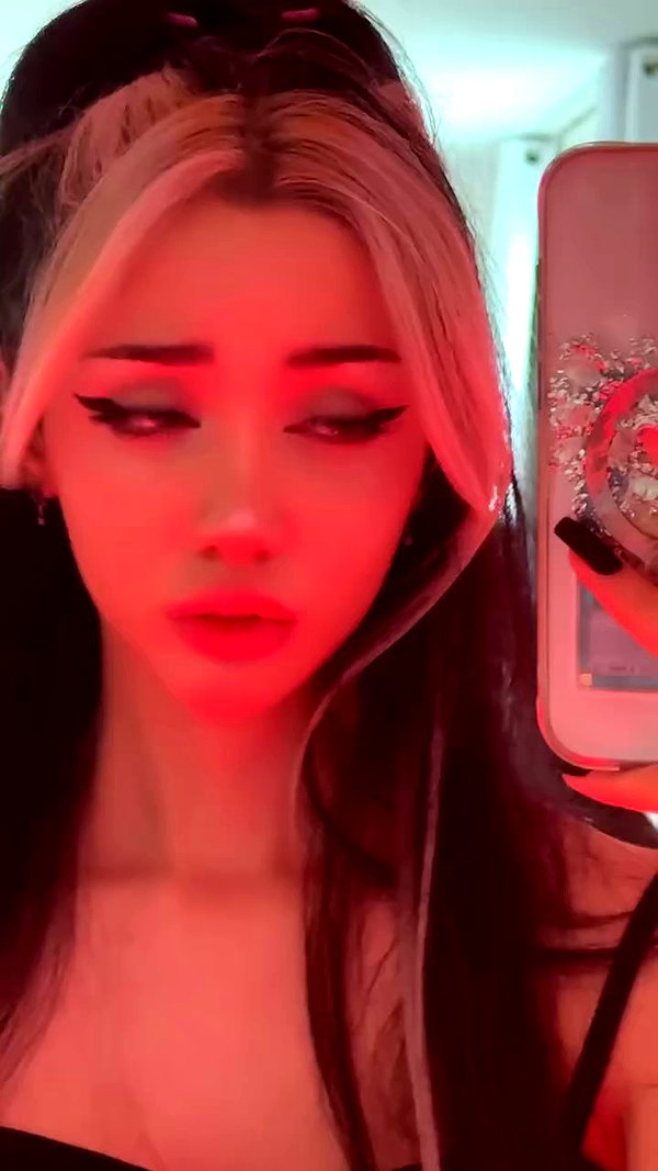 alice_alyri archive video preview