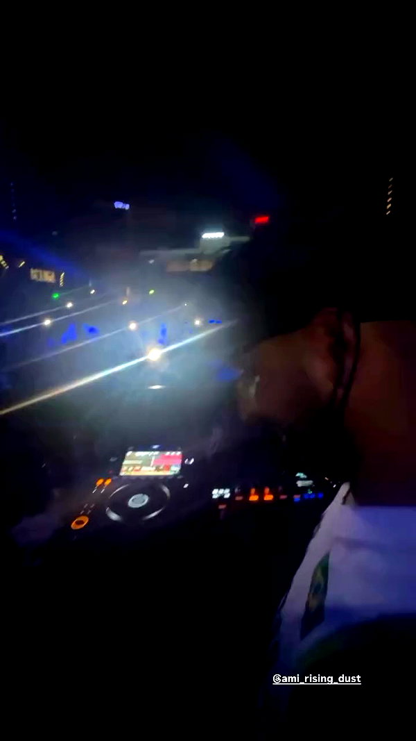 gaya_twizer archive video preview